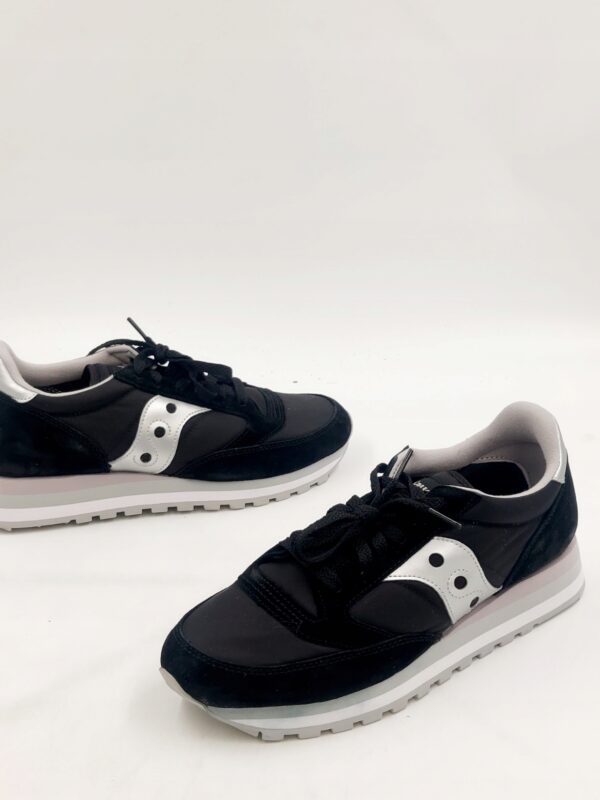 Buty do biegania damskie SAUCONY JAZZ TRIPLE czarne R.42 SE32D