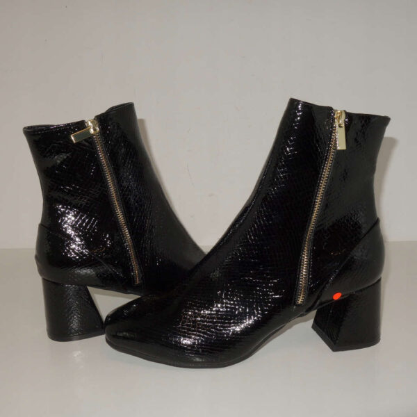 Miss Selfridge Billion Botki damskie na obcasie czarne R.41 MI52W