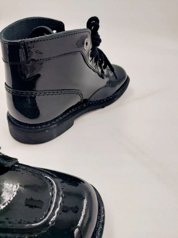 KicKers botki lakierowane skórzane R.37 KI93L