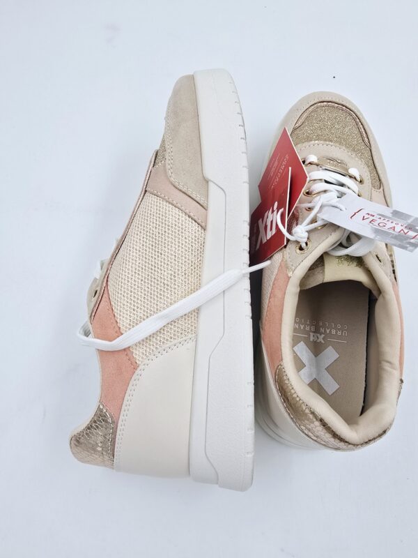 Damskie sneakersy beżowe buty sportowe XTI R.40 XT5Y