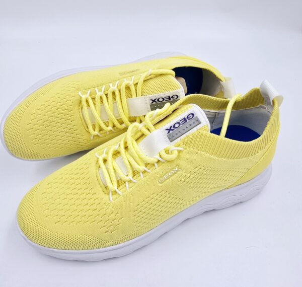 Buty damskie  GEOX SPHERICA  Sneakersy żółte  R.38 GE53R