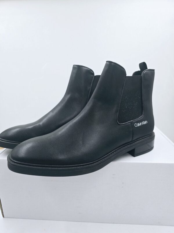 Sztyblety  Calvin Klein czarne botki wsuwane  R.39  CA12L