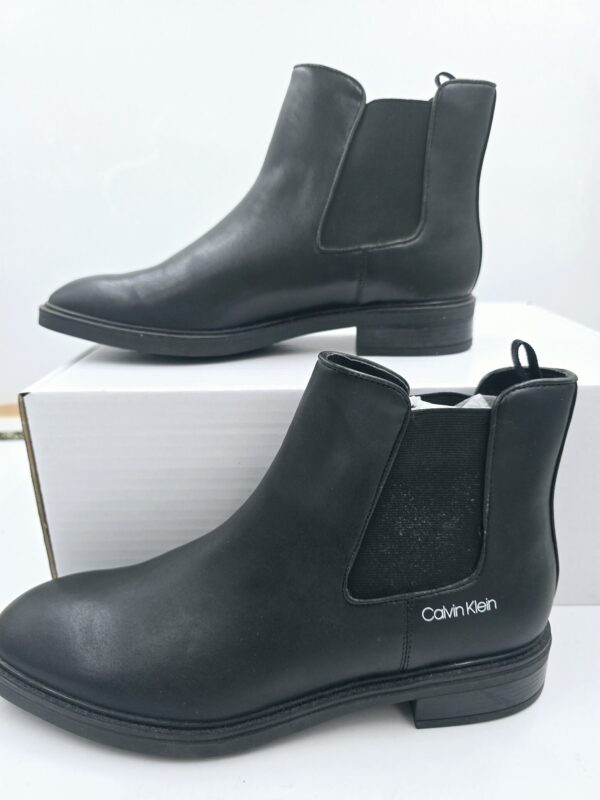 Sztyblety  Calvin Klein czarne botki wsuwane  R.39  CA12L