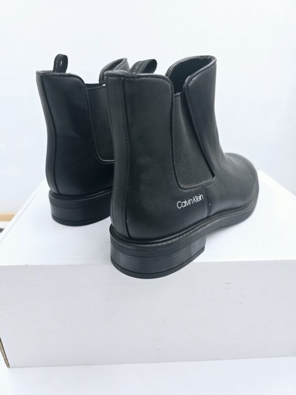 Sztyblety  Calvin Klein czarne botki wsuwane  R.39  CA12L