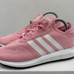 Buty Adidas Sneakeersy Swift Run Różowe R.35 AD32W