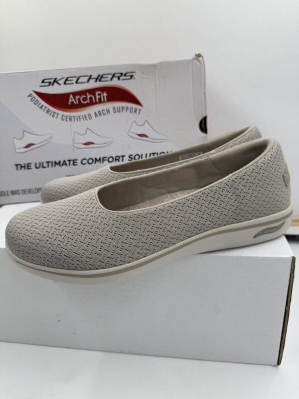 Damskie baleriny   SKECHERS ArchFit szare wygodne tenisówki R.40 SK75T